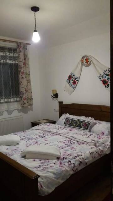 Фото номера Двухместный номер с 1 кроватью и видом на горы Лоджи Casa Dunca г. Сигету-Мармацией 21