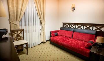 Фото номера Полулюкс Отель Hotel Gradina Morii г. Сигету-Мармацией 7